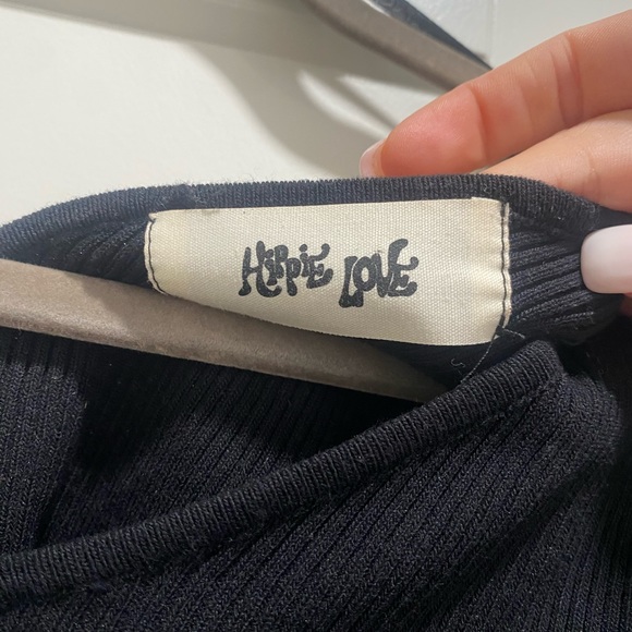 long sleeve crop - Picture 2 of 3